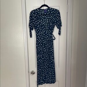 Seraphine Maternity Floral Navy Wrap Dress US2